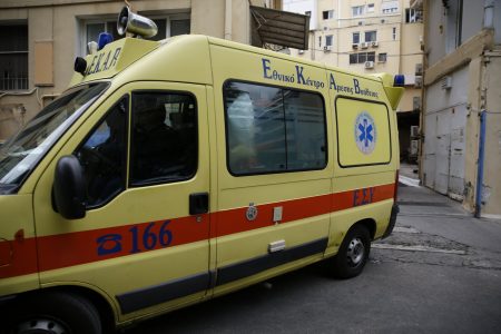 Θεσσαλονίκη: Παιδί 2 ετών έπεσε από μπαλκόνι πρώτου ορόφου