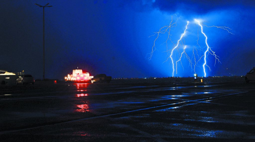 Μικρά βήματα σε απότομη σκάλα
