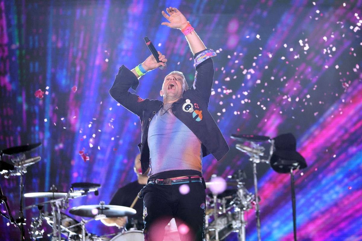 Coldplay: Τι θα γίνει με τις συναυλίες τους μετά το λουκέτο στο ΟΑΚΑ