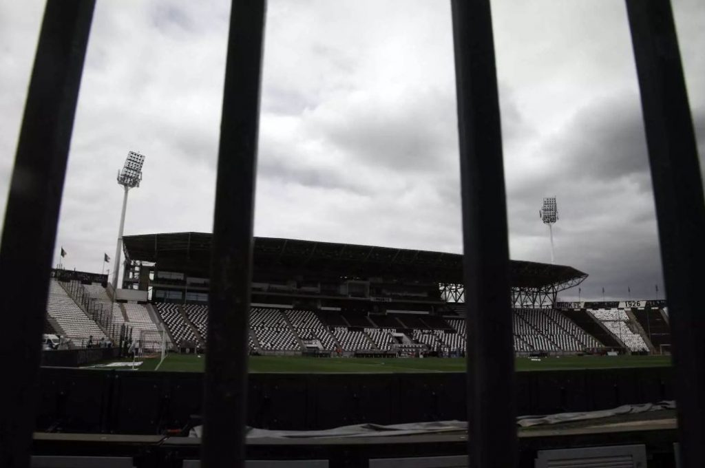 Θεσσαλονίκη: Στο αυτόφωρο 7 οπαδοί της Άιντραχτ – 5 συλλήψεις πριν το ΑΕΚ-Αγιαξ