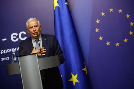 Μπορέλ: «Απόλυτα λογική» η ελληνο-πολωνική πρωτοβουλία για την αντιπυραυλική ασπίδα