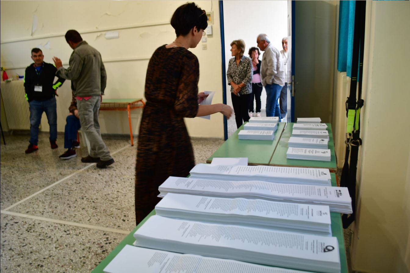 Εκλογές με καρμπόν στην Ελλάδα της ψηφιακής εποχής