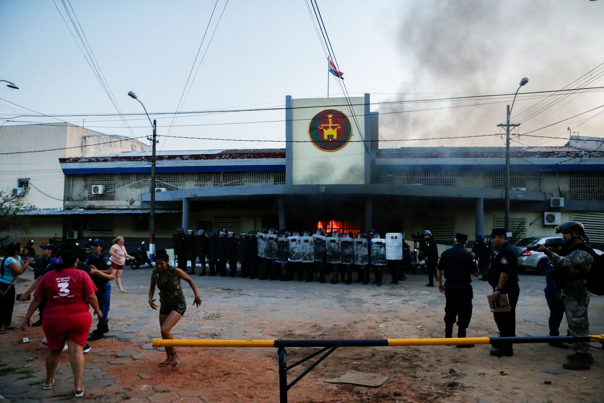 Παραγουάη: Στις φλόγες η μεγαλύτερη φυλακή της χώρας