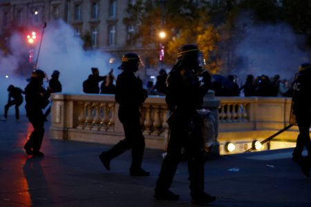 Γαλλία: Συγκρούσεις στο Παρίσι για το Μεσανατολικό – Διάγγελμα Μακρόν