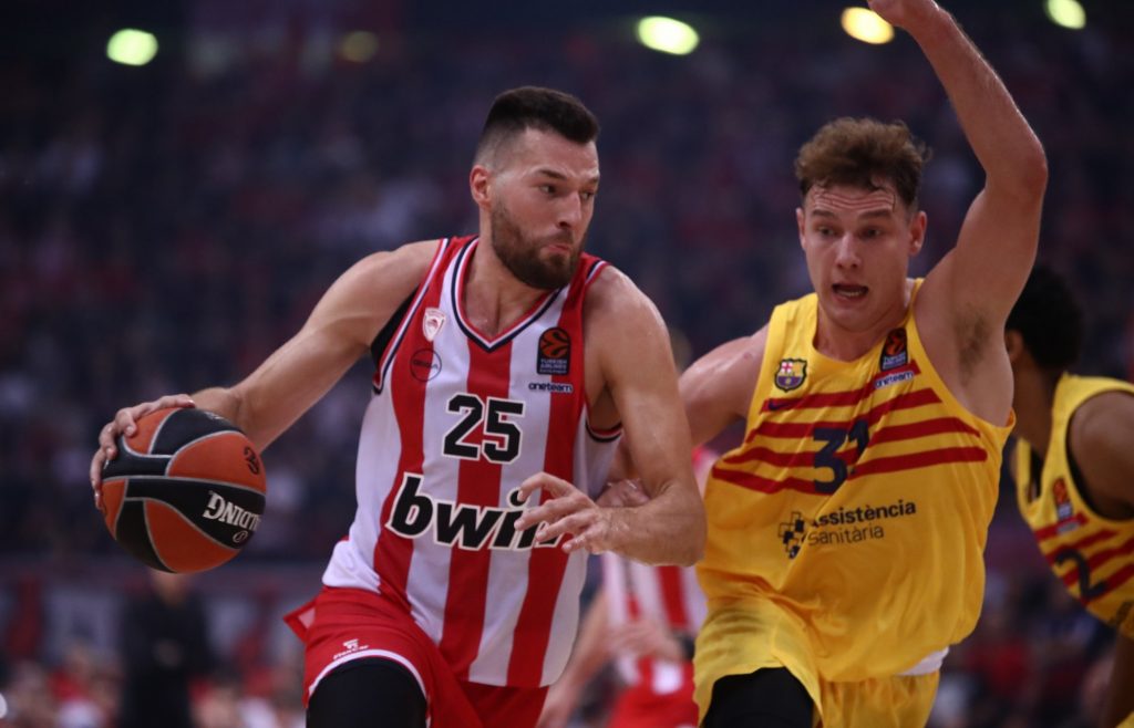 Ολυμπιακός – Μπαρτσελόνα 68-77: Πλήρωσε τις απουσίες, πρώτη ήττα στην Euroleague