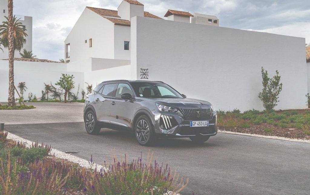 Peugeot 2008: Ανανέωση στα σημεία