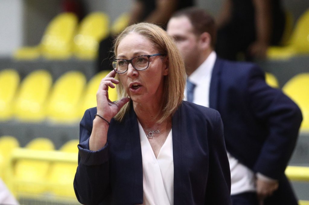 Basket League: Η Λία Γκουζίνη ως Becky Hammon