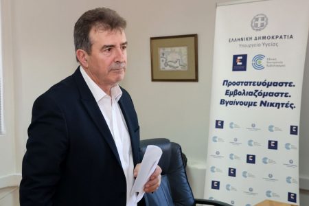 Ο Μιχάλης Χρυσοχοΐδης καρατόμησε τη διοίκηση του Βενιζέλειου νοσοκομείου