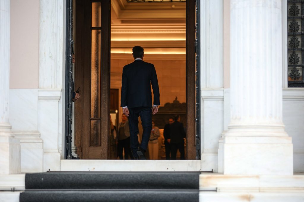 Κάθε μέρα εκλογές