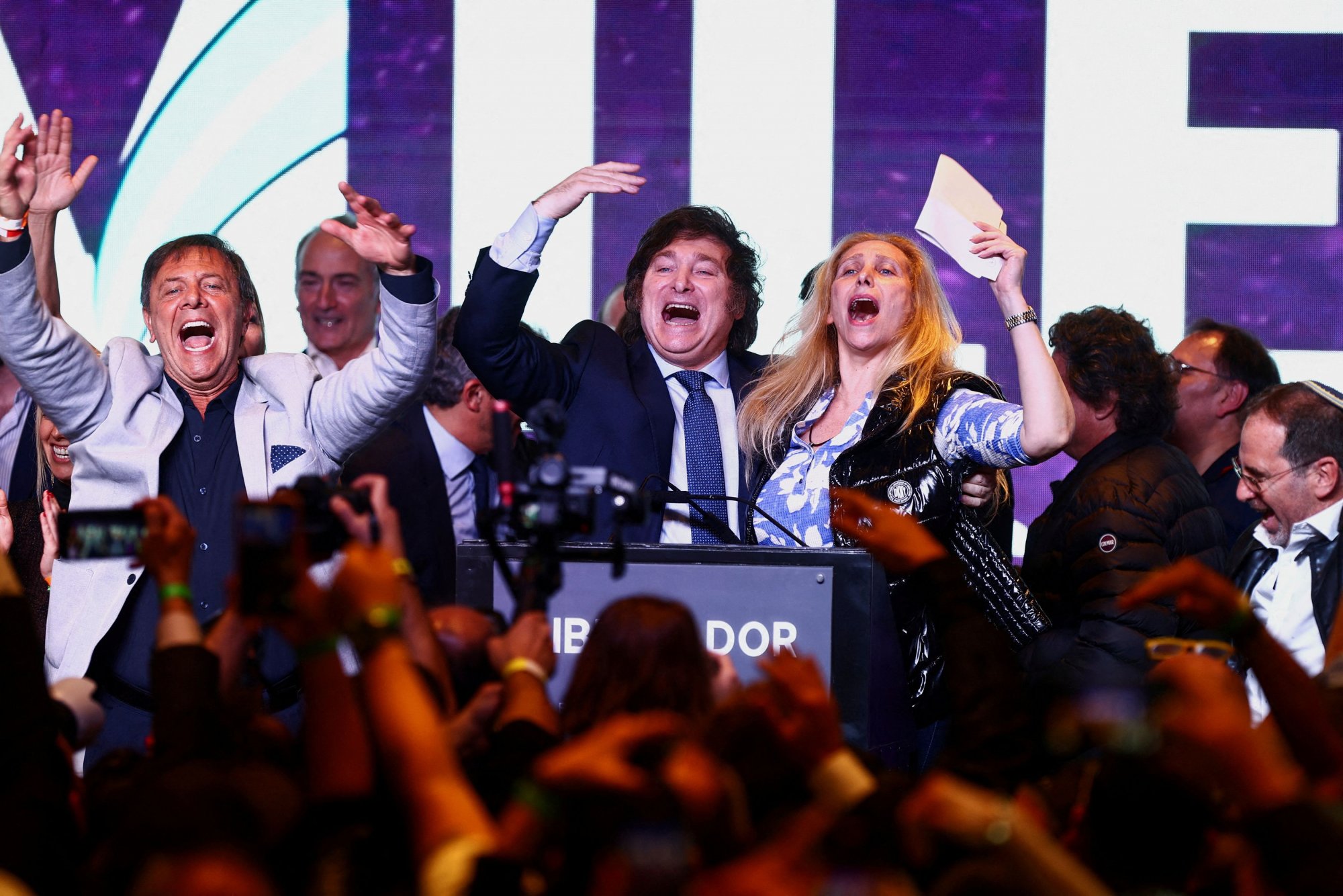 Αργεντινή: Στο β΄γύρο των Προεδρικών εκλογών Μάσα και Μιλέι