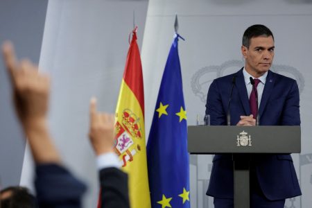 Ισπανία: Σε συμφωνία για τον σχηματισμό κυβέρνησης κατέληξαν Σοσιαλιστές και Sumar