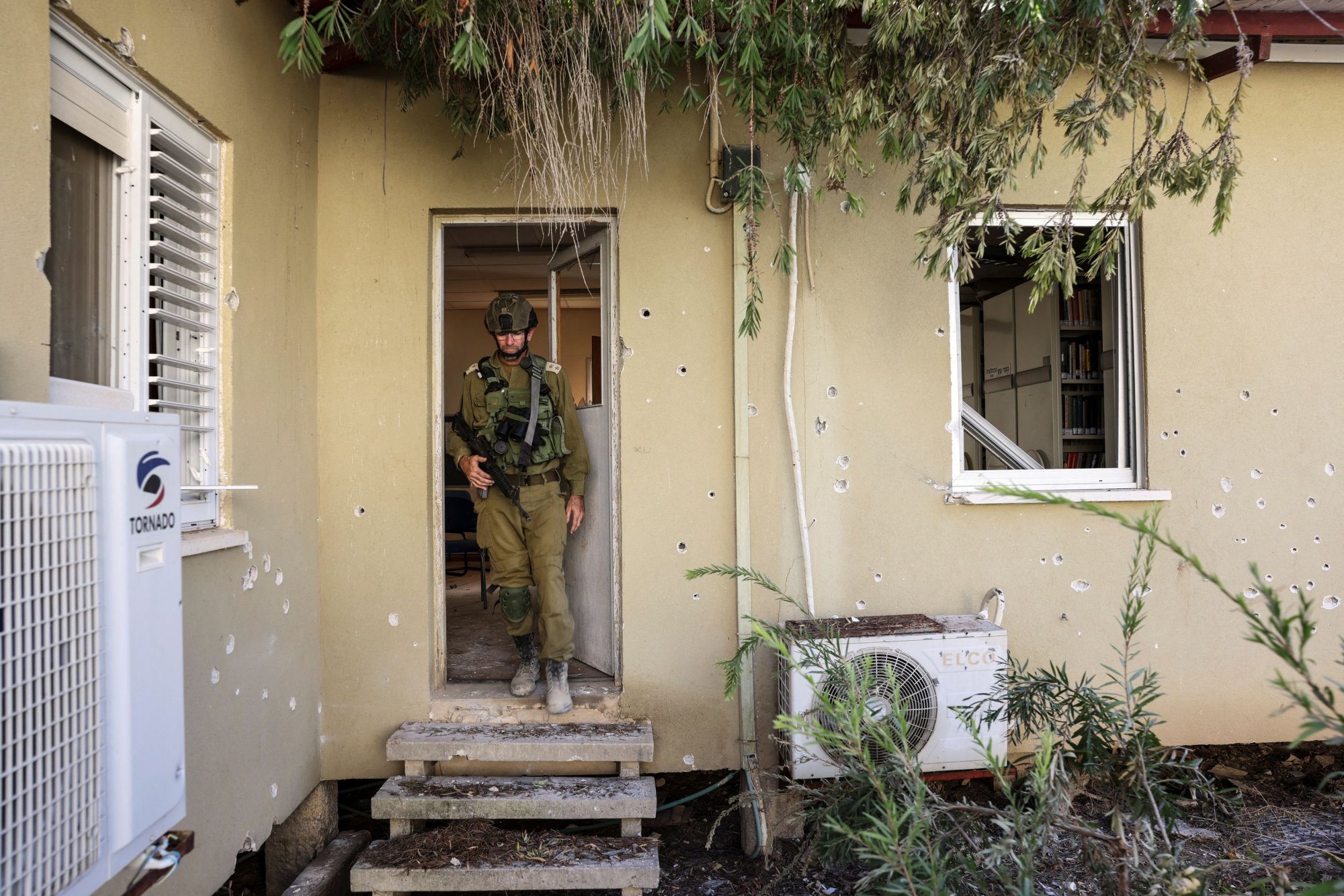 Χαμάς: Υποσχέθηκαν στους ενόπλους ένα διαμέρισμα και 10.000 δολάρια για κάθε όμηρο