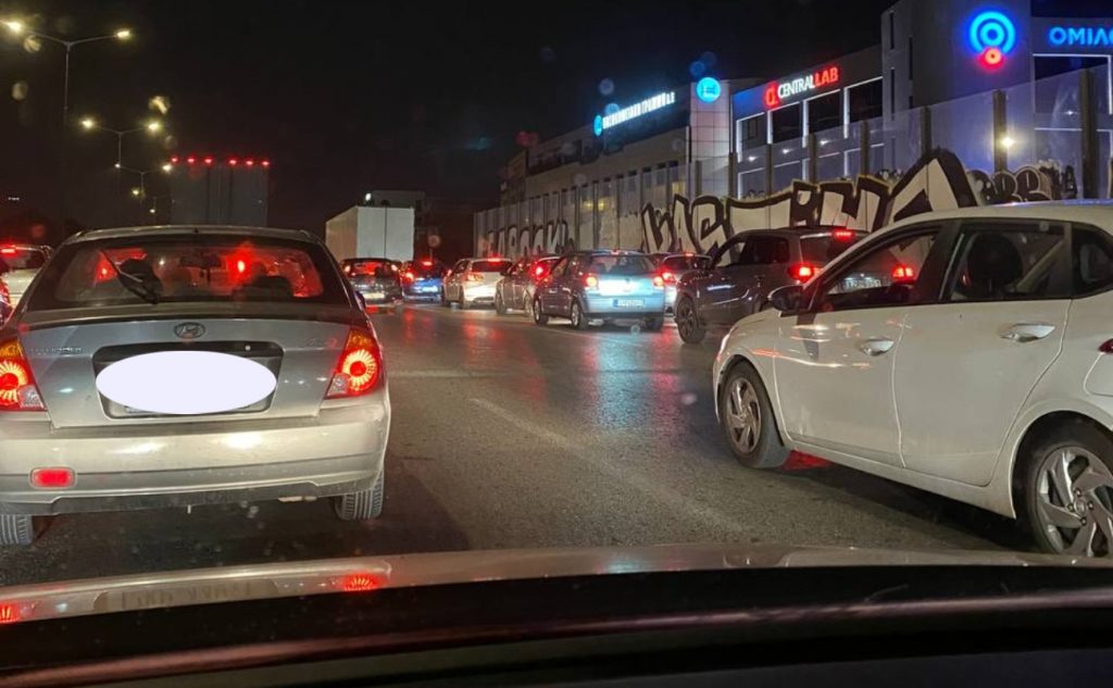 Κηφισός: Βραδινό χάος στην άνοδο – Ουρές χιλιομέτρων