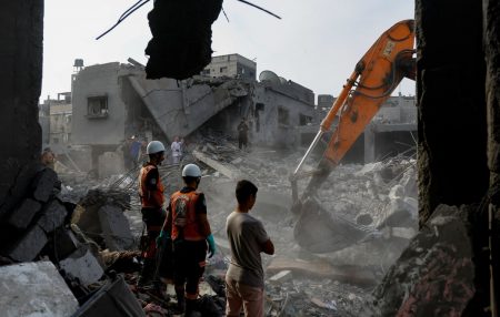 Ισραήλ: «Η χερσαία επίθεση δεν αργεί» – Λίστα 212 σελίδων με τα ονόματα νεκρών στη Γάζα