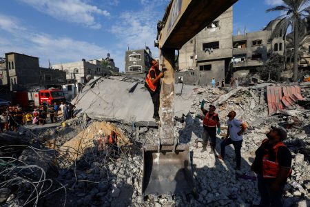 Δραματικές ελλείψεις στην πολιορκημένη Γάζα – Εκτιμήσεις για 1.000 μη ταυτοποιημένες σορούς