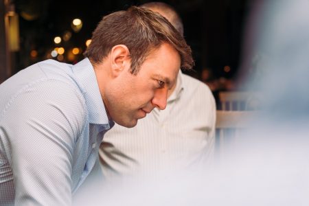 Σύγκρουση μικρόκοσμων