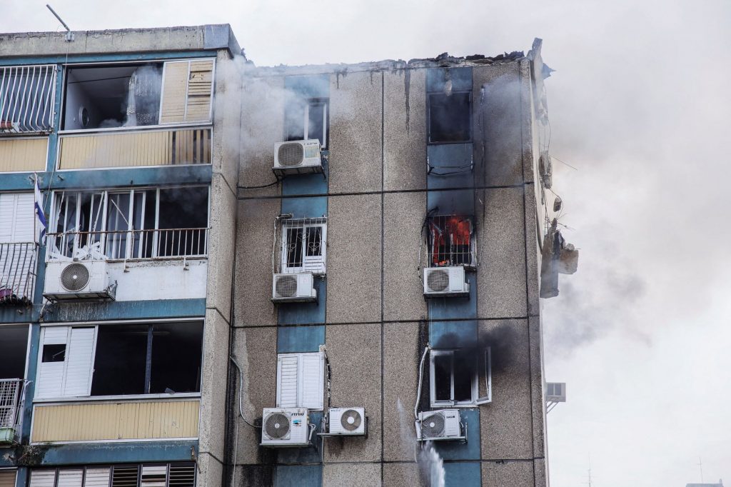 Συντονισμένη επίθεση Χαμάς – Χεζμπολάχ με ρουκέτες κατά ισραηλινών θέσεων