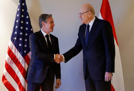 Μπλίνκεν στον πρωθυπουργό του Λιβάνου: «Ευχαριστούμε που δεν συρθήκατε στον πόλεμο»