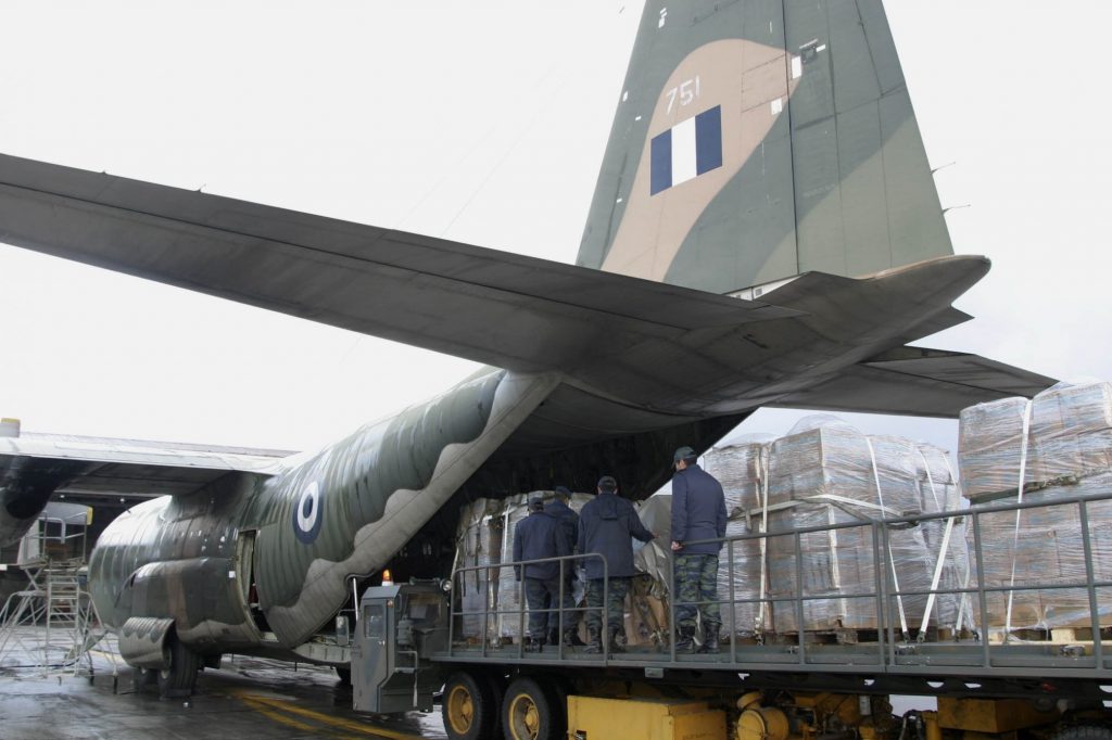 Στις 9.30 απογειώνεται η ελληνική ανθρωπιστική βοήθεια για τη Γάζα