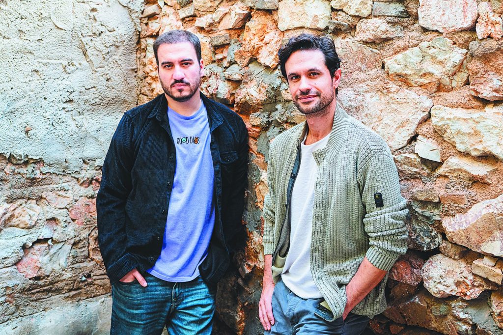 Ο Ορφέας Αυγουστίδης, ο Γιώργος Κουτλής και η ομορφιά της ασχήμιας