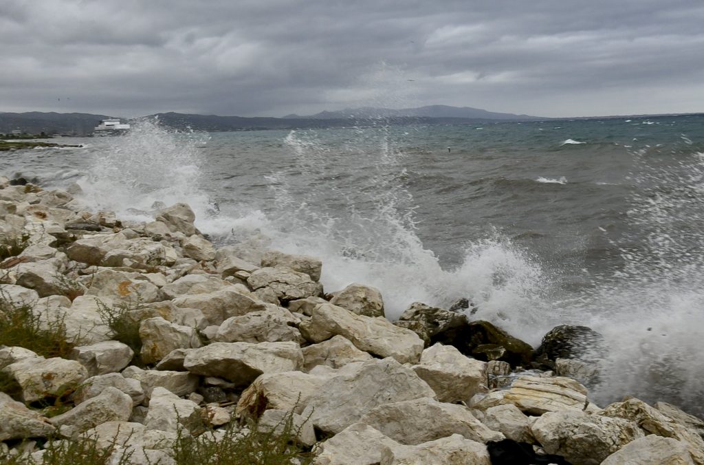 Σάκης Αρναούτογλου: Σοβαρές ενδείξεις για αλλαγή του καιρού – Τα πρώτα χιόνια