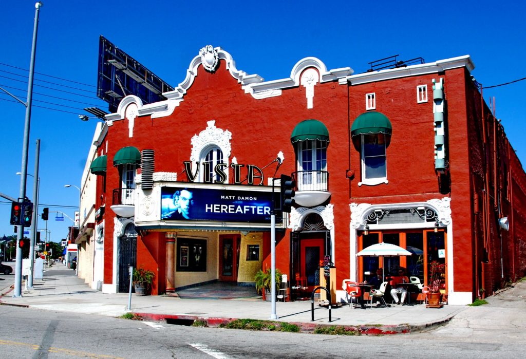 Ανοίγει ξανά ο ιστορικός κινηματογράφος Vista Theatre του Tarantino