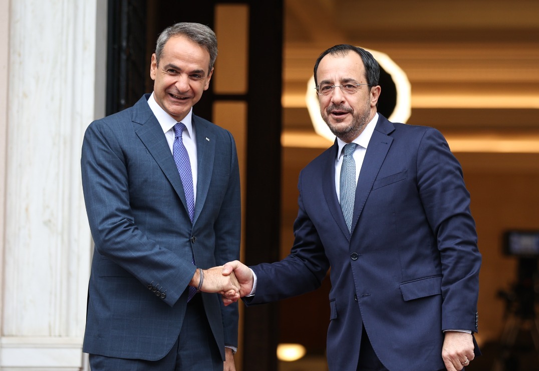 Μητσοτάκης σε Χριστοδουλίδη: Όφελος για το Κυπριακό η πρόοδος στα Ελληνοτουρκικά