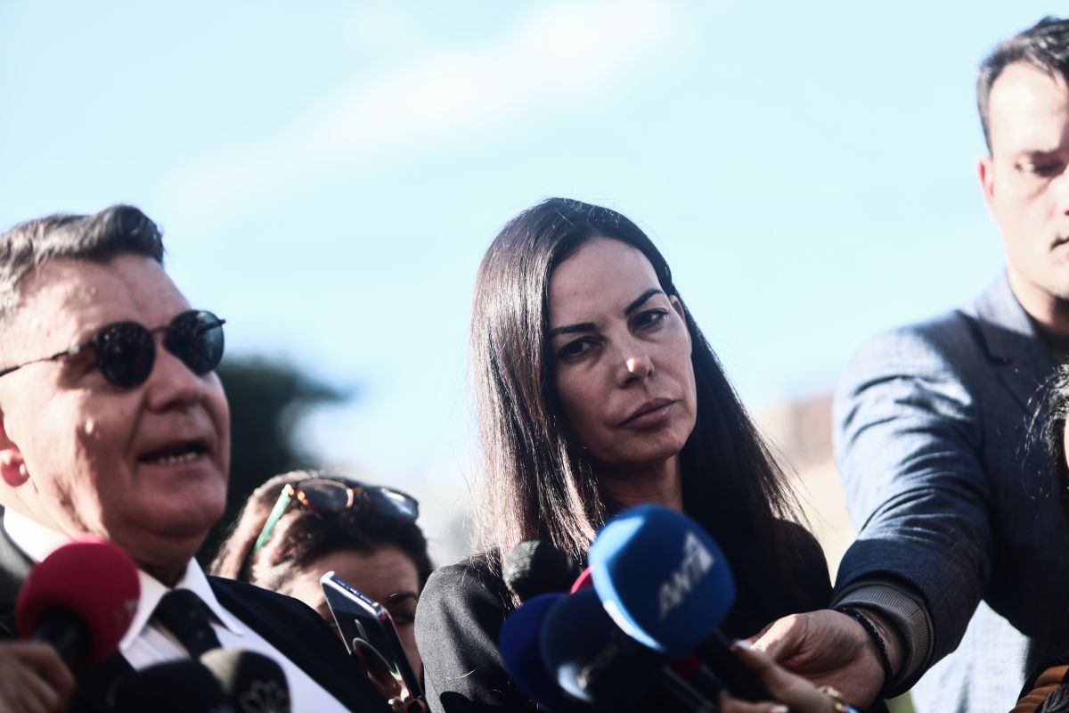 Εύη Βατίδου: Ελεύθερη χωρίς περιοριστικούς όρους