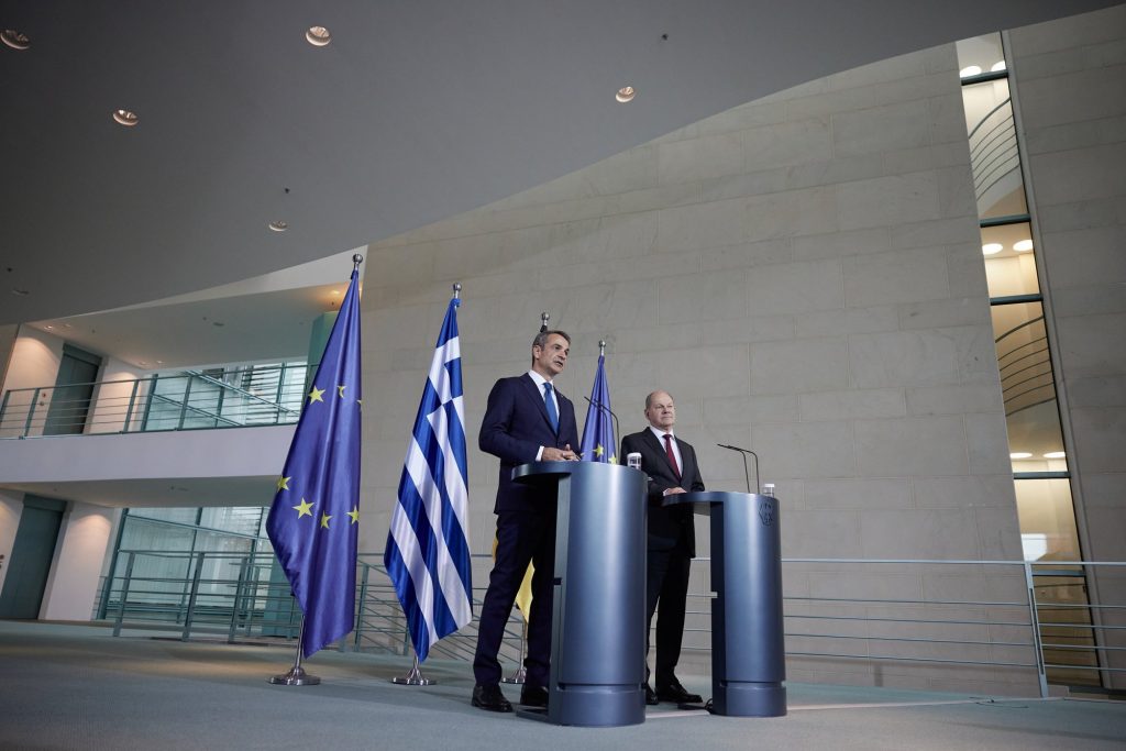 Μητσοτάκης σε Σολτς: Η Ελλάδα δεν είναι πια το μαύρο πρόβατο – Τι είπε για Ερντογάν