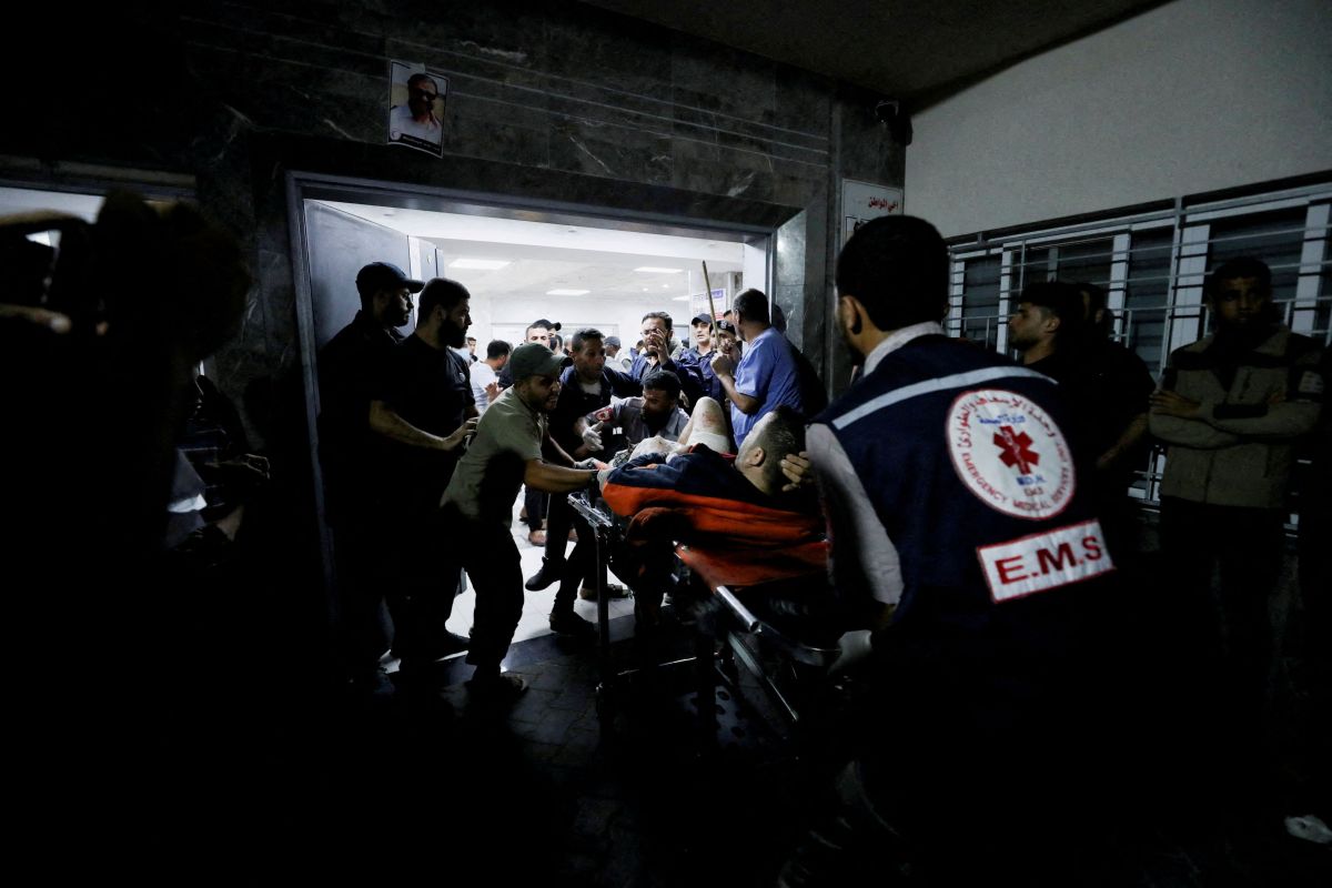 Το μεγαλύτερο νοσοκομείο της Γάζας έγινε νεκροταφείο