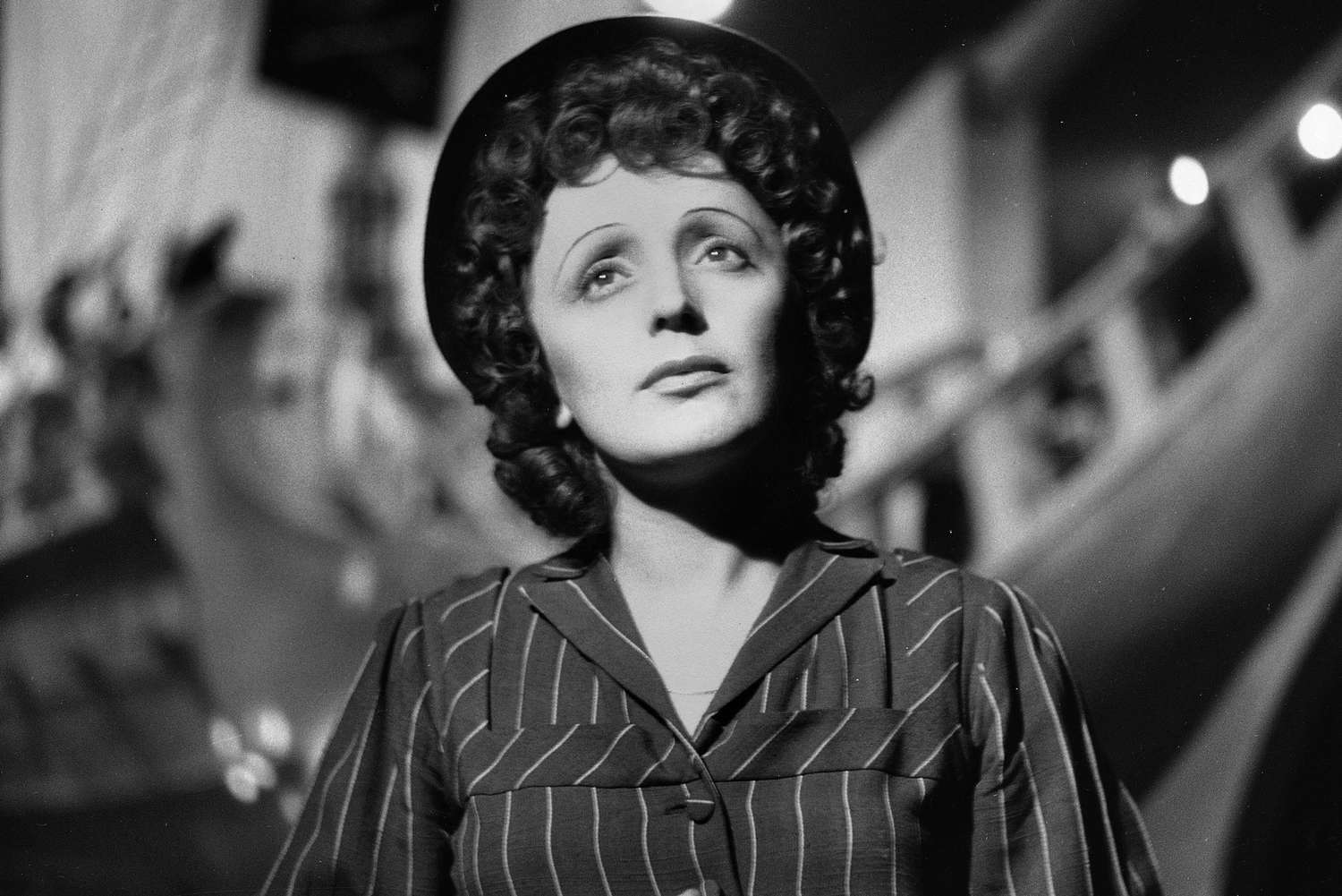 Η θρυλική Edith Piaf «ζωντανεύει» στη μεγάλη οθόνη μέσω τεχνητής νοημοσύνης