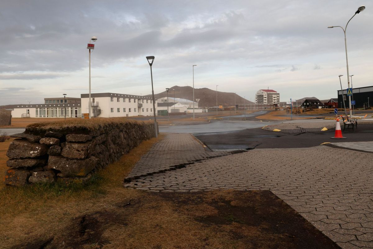 Ισλανδία: Το ηφαίστειο δείχνει τα δόντια του – Θωρακίζονται μονάδες ηλεκτροπαραγωγής