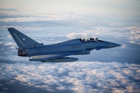 Γκιουλέρ για αγορά Eurofighter: Βρετανία και Ισπανία προσπαθούν να πείσουν τη Γερμανία