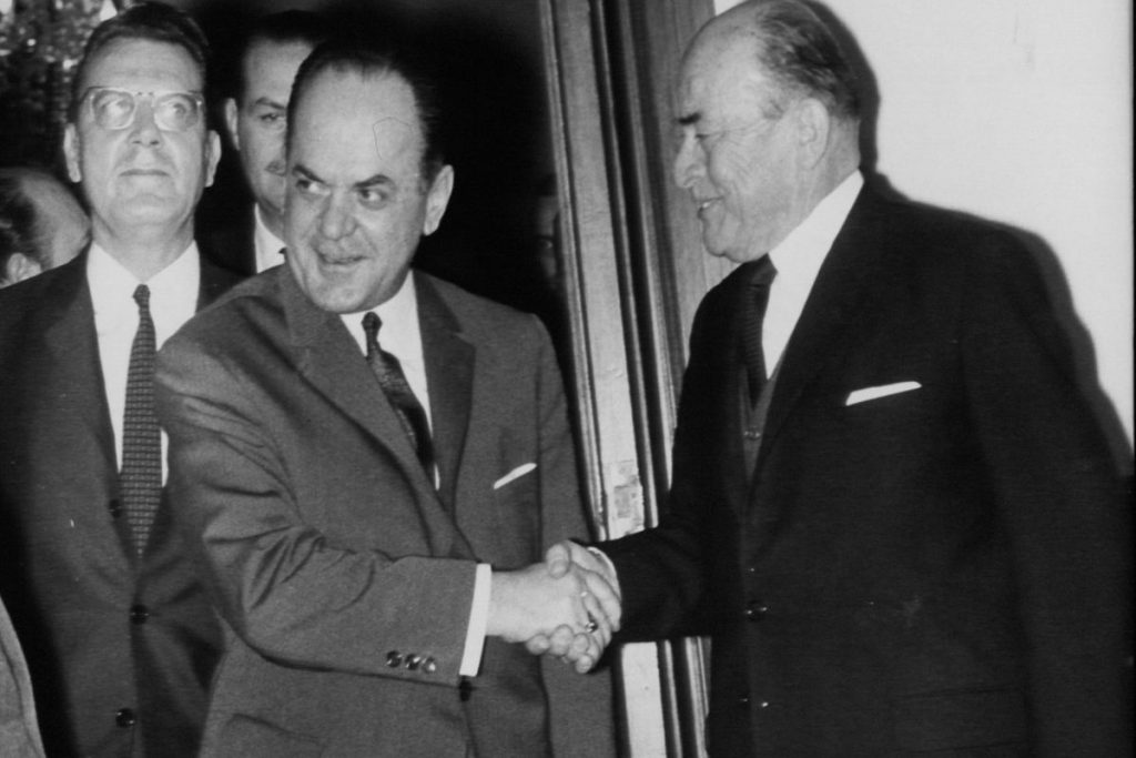 Η αλήθεια για τη βίλα Παπαδόπουλου στην Πάρνηθα (βίντεο)