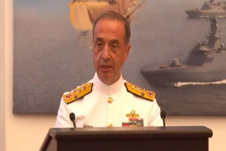 Προκαλεί o Τούρκος αρχηγός πολεμικού ναυτικού: Αμφισβητεί την κυριαρχία ελληνικών νησιών