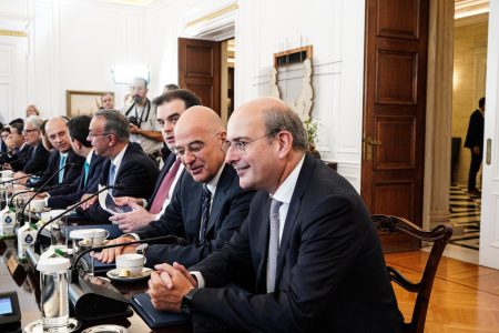 Δημοσκόπηση GPO: Δένδιας, Πιερρακάκης και Κεφαλογιάννη οι πιο δημοφιλείς υπουργοί