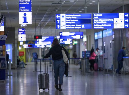 «Βούλιαξαν» από κόσμο τα ελληνικά αεροδρόμια – Ιστορικές οι επιδόσεις του 2023