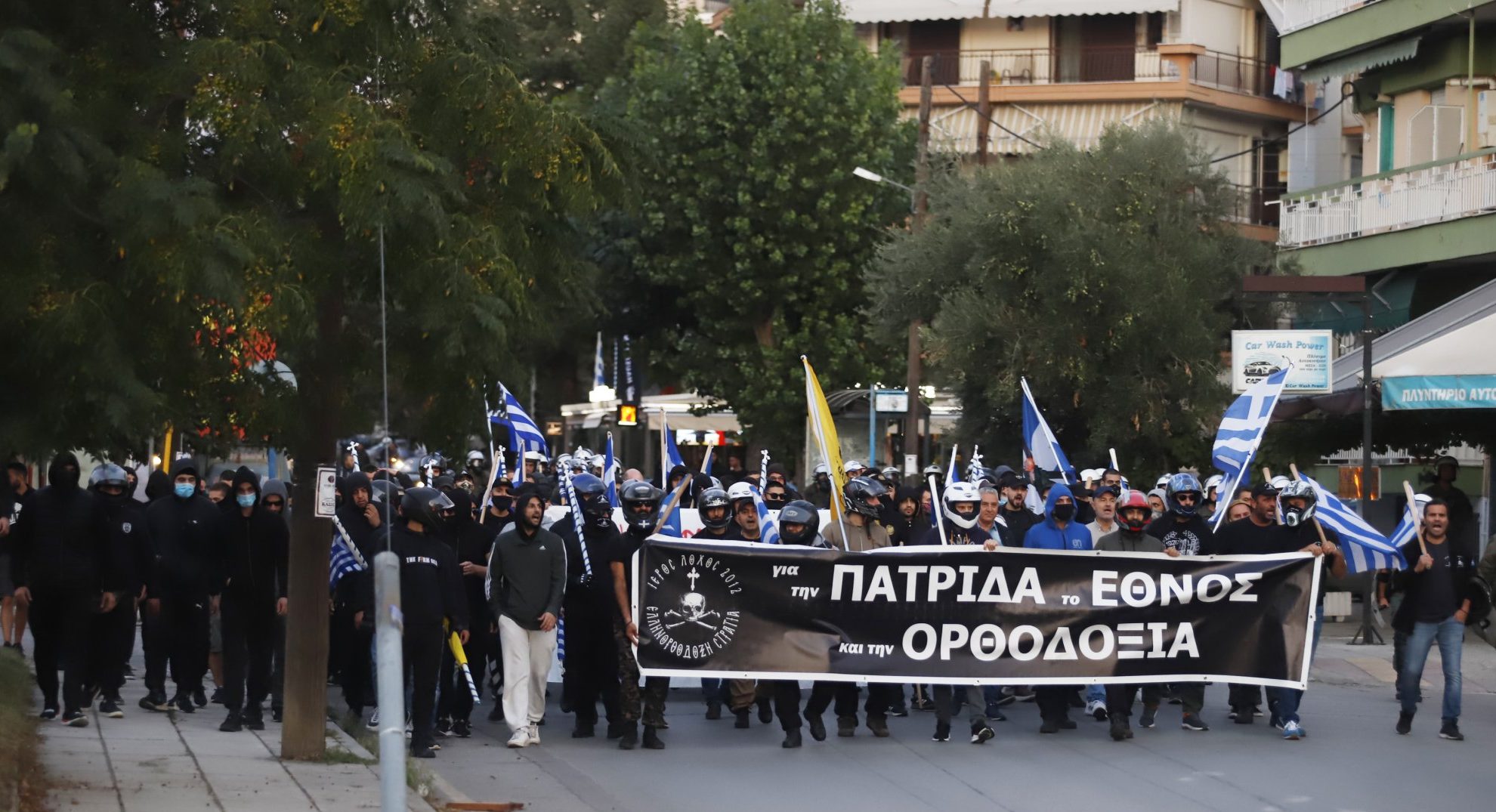 Έρευνα Ινστιτούτου Eteron: Δεν υπάρχει πλέον «δεξιά πολυκατοικία»