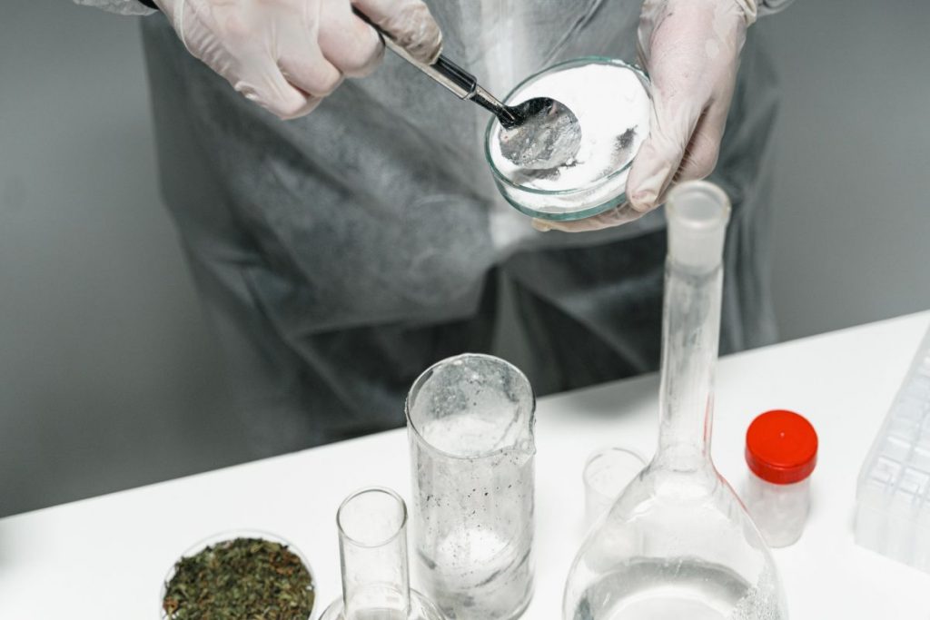 Βύρωνας: Η τελευταία δόση θανάτου της 16χρονης και τα νέα συνθετικά ναρκωτικά