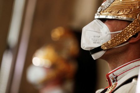 Επέστρεψε ο κορωνοϊός στην Ιταλία – Αύξηση 30% στα κρούσματα