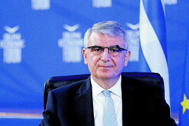 Τσακλόγλου: Άστοχη η δήλωσή μου, ζητάω συγνώμη