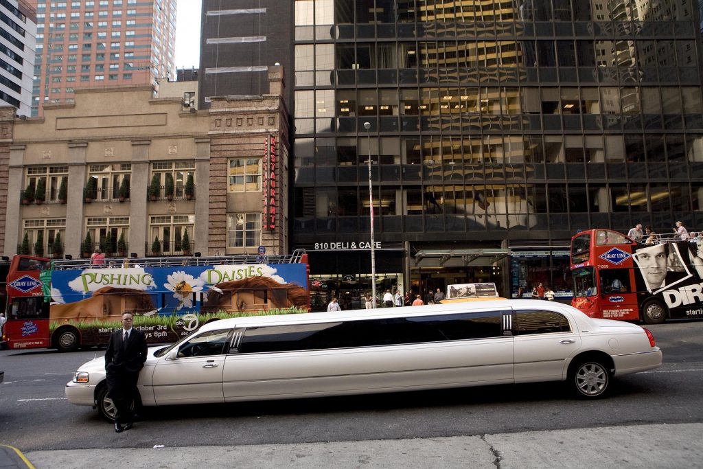 Ο ιδιωτικός κόσμος των super rich