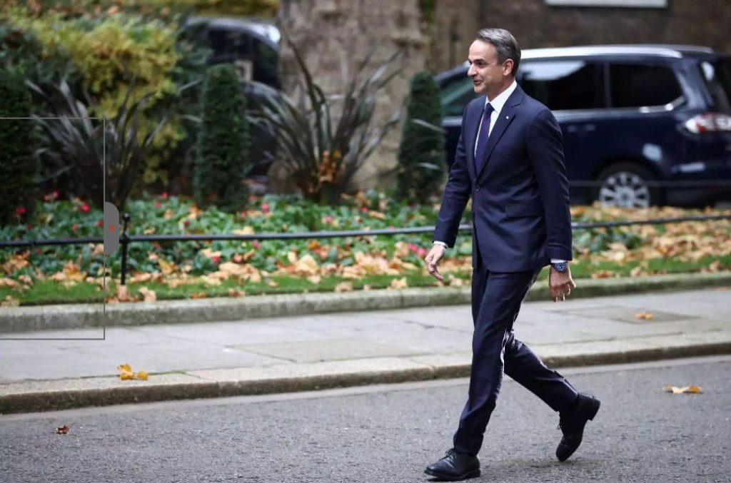 Μητσοτάκης: Επενδυτική απόβαση στο Λονδίνο – Τι προσδοκά για τα Γλυπτά του Παρθενώνα