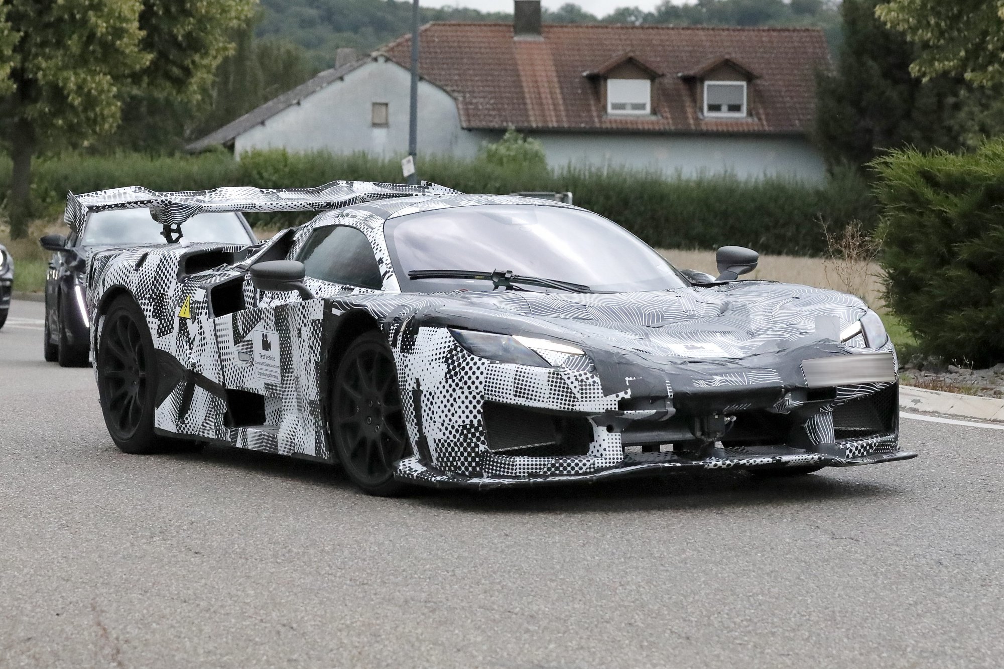 Ferrari: Το νέο hypercar σε γκρο πλαν