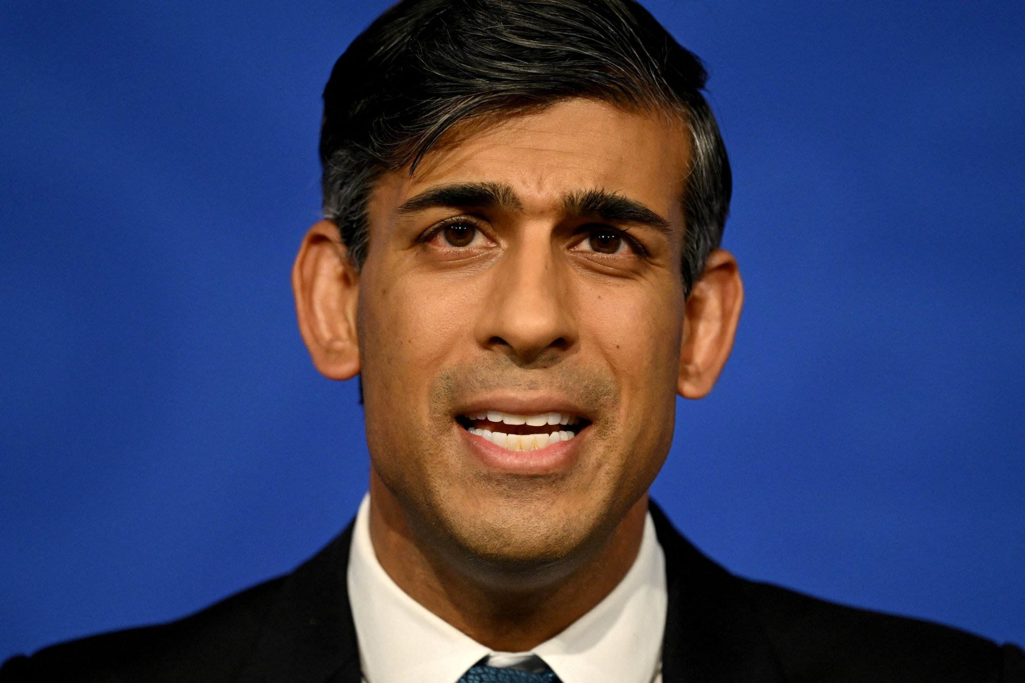 Λάθος θεωρεί την ακύρωση της συνάντησης Σούνακ – Μητσοτάκη το 66% των Βρετανών