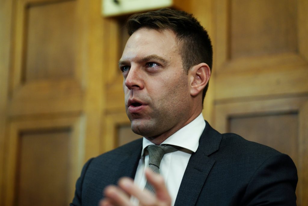 ΣΥΡΙΖΑ: Η Κοινοβουλευτική Ομάδα και η… μη Κοινοβουλευτική Ομάδα