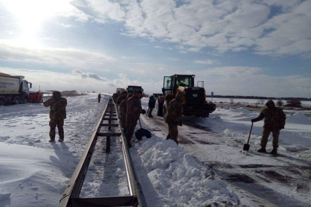 Ουκρανία: Xιονοθύελλες με 10 νεκρούς