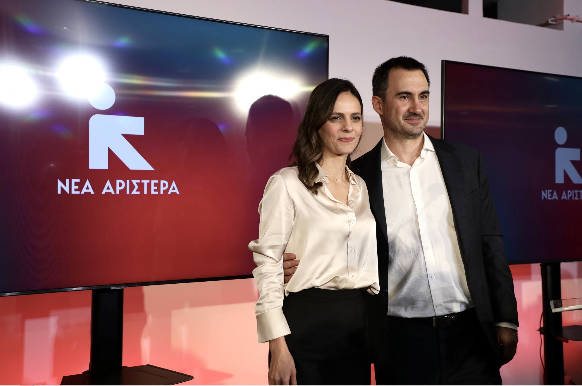 Νέα Αριστερά: Το όνομα, το λογότυπο και η παρουσίαση στο Σεράφειο