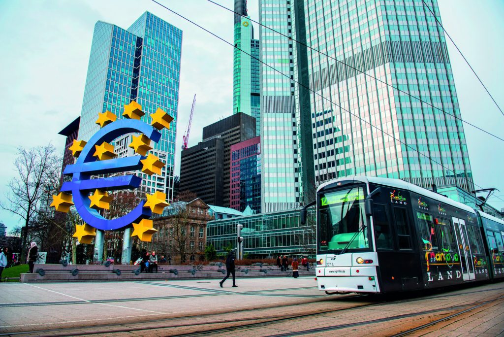 Το ευτυχές και ανέφελο 2024!