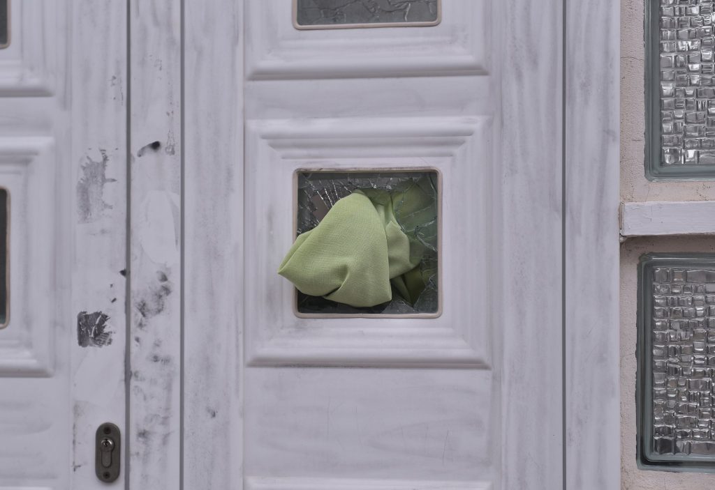 Γυναικοκτονία στη Σαλαμίνα: Ο 71χρονος ομολόγησε τη δολοφονία της 43χρονης